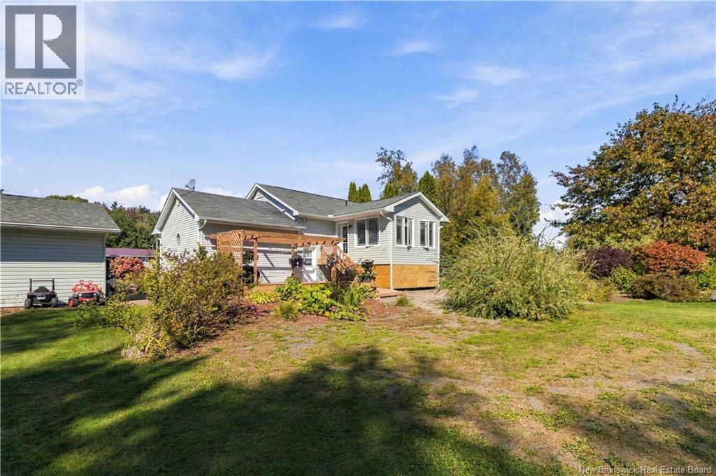 816 Route 102, Swan Creek, New Brunswick E2V 2X6 - Photo 39 - NB148599