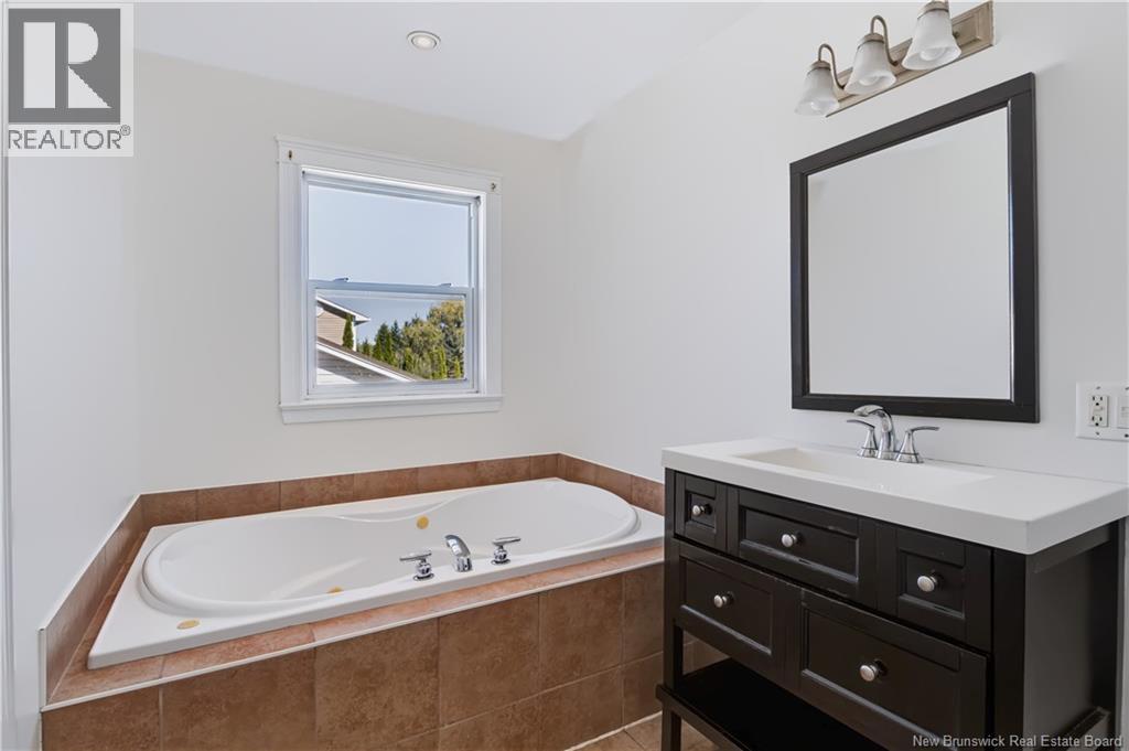 74 Rebecca Drive, Fredericton, New Brunswick  E3B 9N4 - Photo 26 - NB148234
