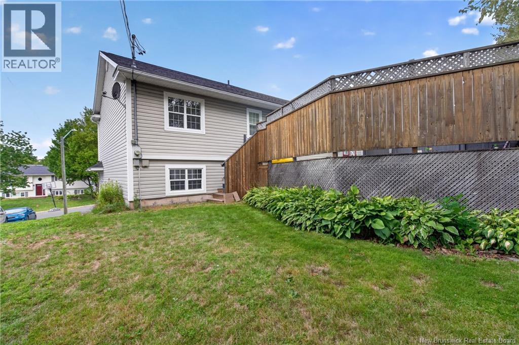 120 Wiggins Drive, Fredericton, New Brunswick  E3A 5N7 - Photo 42 - NB148413
