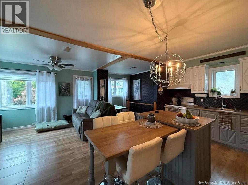 129 34th Avenue, Edmundston, New Brunswick  E3V 2T4 - Photo 3 - NB148724