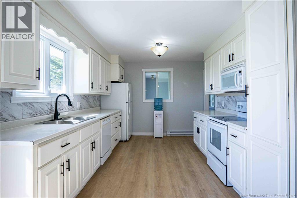 298 Route 105, Maugerville, New Brunswick  E3A 8G2 - Photo 6 - NB148740