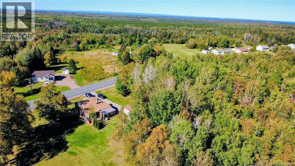 507 Bd Des Acadiens, Bertrand, New Brunswick  E1W 1G1 - Photo 12 - NB148733