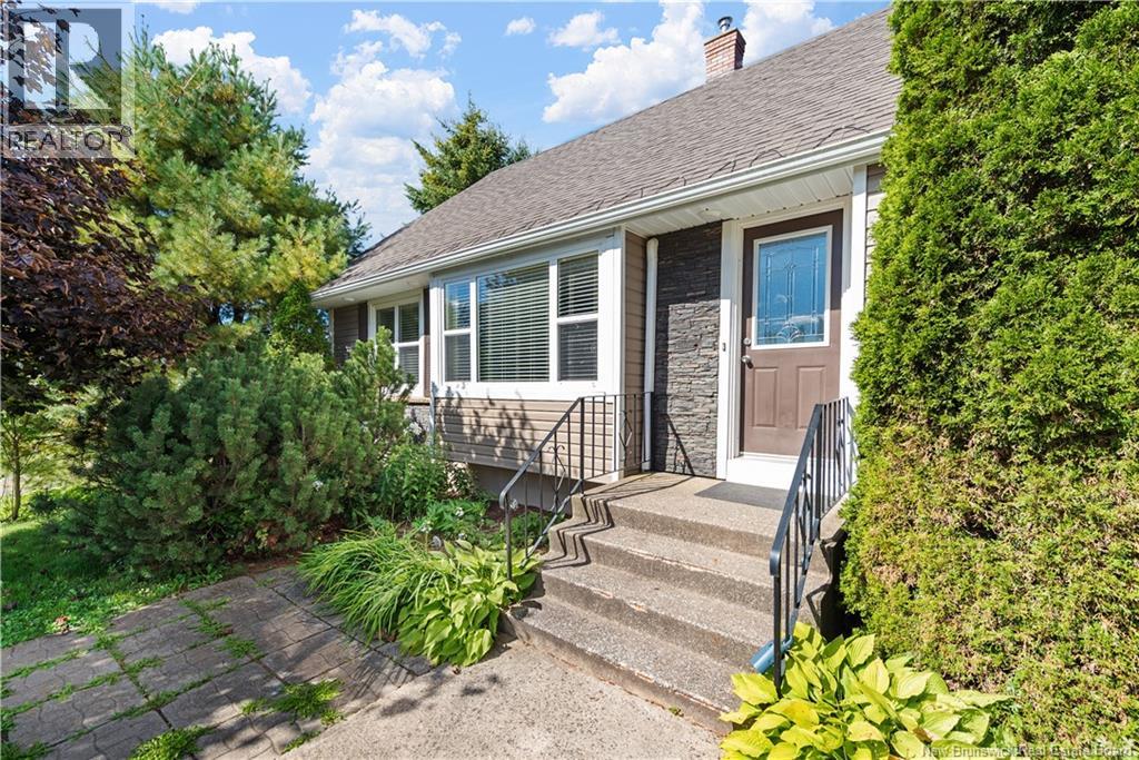3281 Mountain Road, Lutes Mountain, New Brunswick  E1G 2X3 - Photo 1 - NB147327