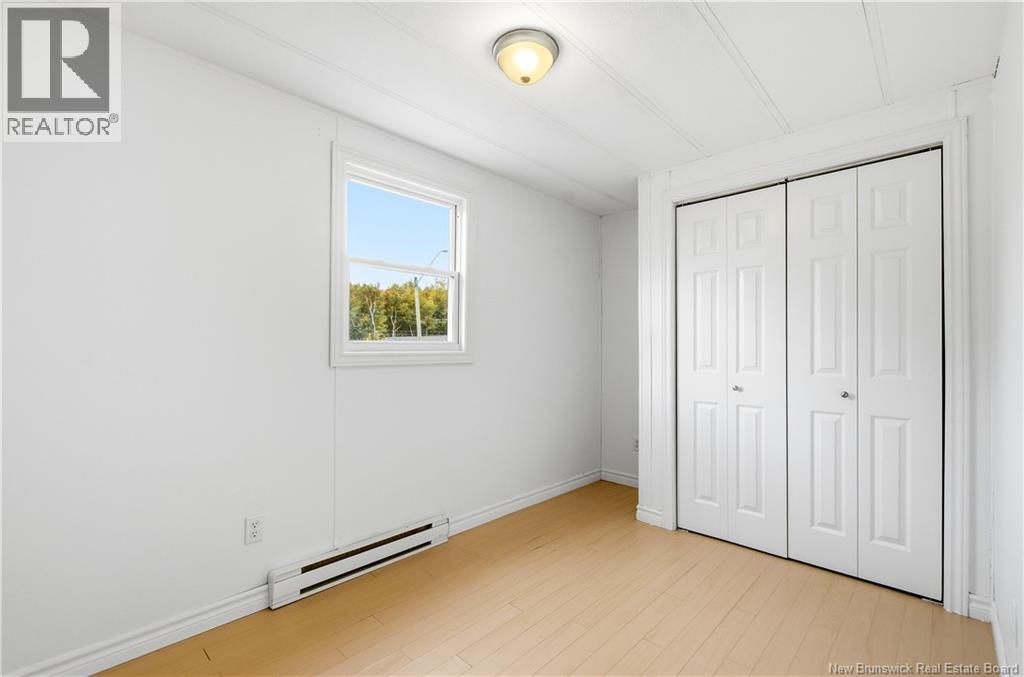 90 Eastwood Street, Fredericton, New Brunswick E3B 6P6 - Photo 13 - NB148748