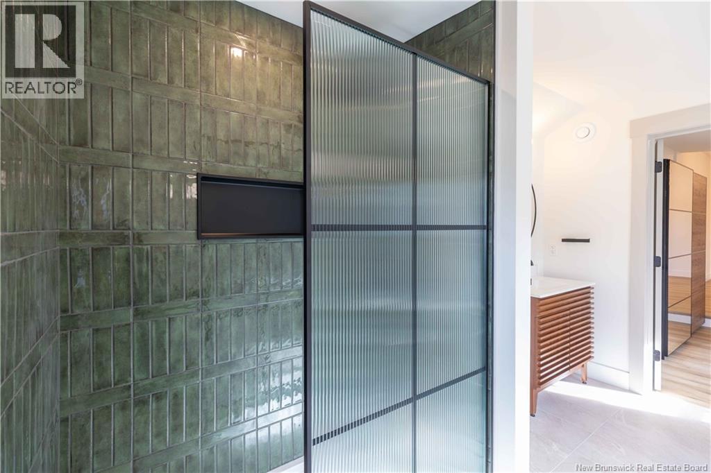 146 Germain Unit# Apt 2, Saint John, New Brunswick  E2L 2G2 - Photo 25 - NB148936
