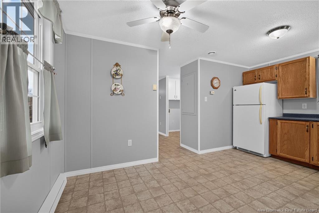 83 Louisbourg Street, Shediac, New Brunswick  E4P 1Z8 - Photo 4 - NB148935