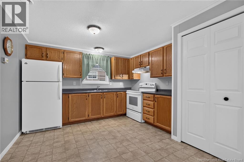 83 Louisbourg Street, Shediac, New Brunswick  E4P 1Z8 - Photo 5 - NB148935