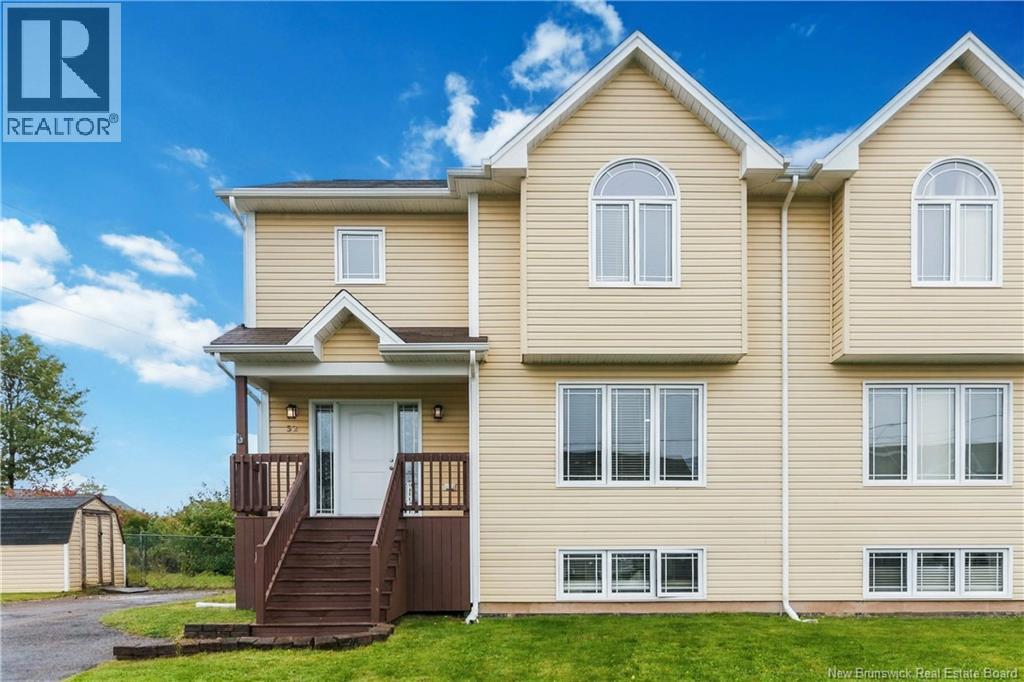 52 Coriander Street, Moncton, New Brunswick  E1G 0R6 - Photo 1 - NB148952