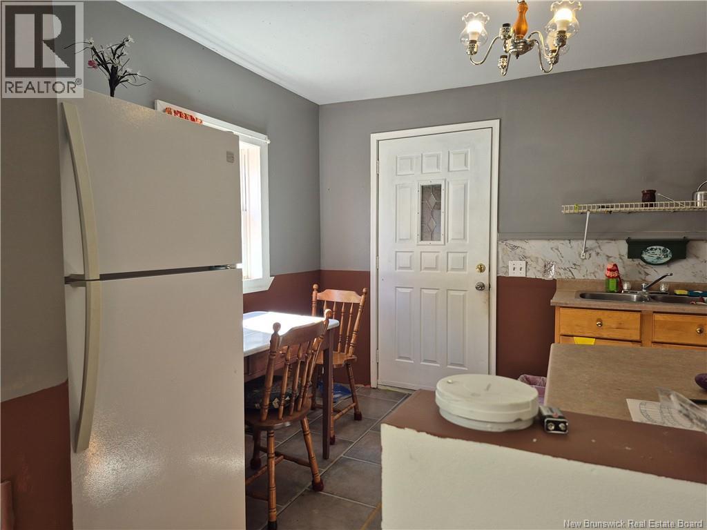 10 Second Avenue, Napadogan, New Brunswick  E6B 1Y3 - Photo 6 - NB148967