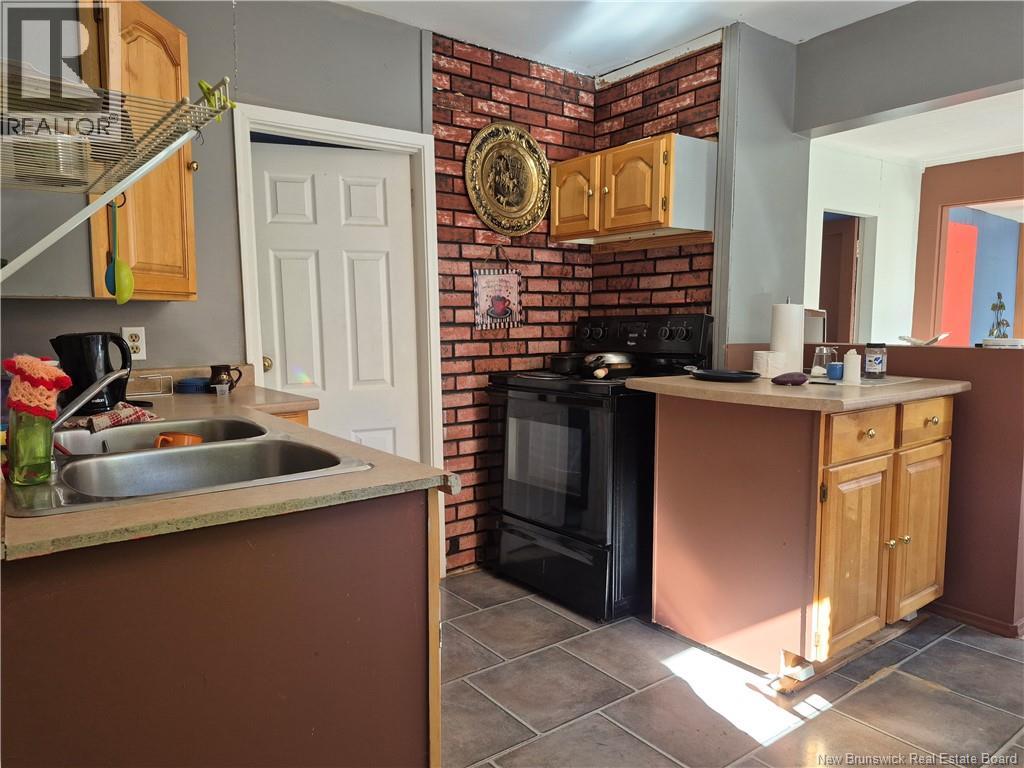 10 Second Avenue, Napadogan, New Brunswick  E6B 1Y3 - Photo 8 - NB148967