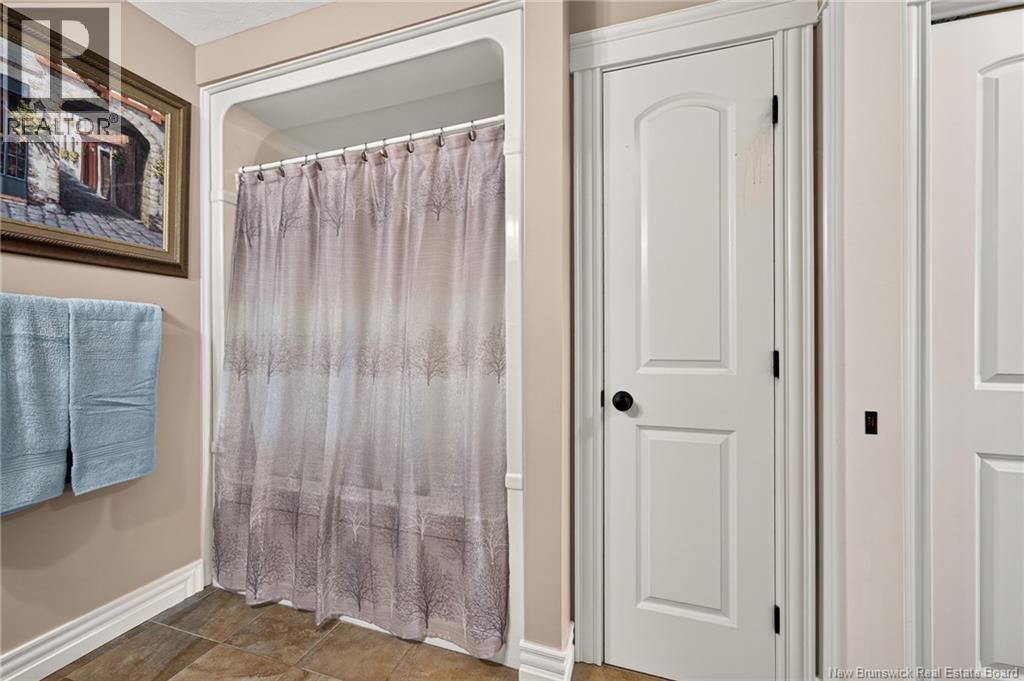 51 Thornhill Crescent, Moncton, New Brunswick  E1A 6B1 - Photo 28 - NB148963