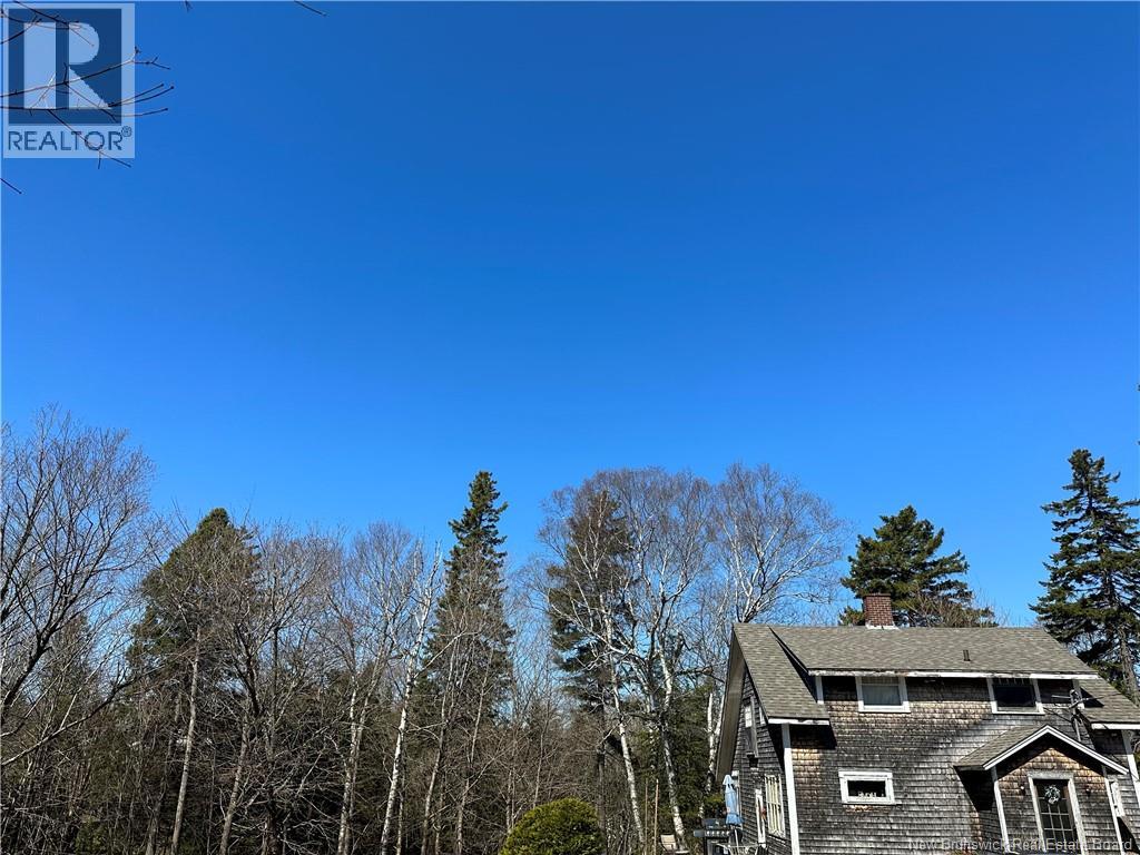 16 Clark Road, Rothesay, New Brunswick  E2E 2H1 - Photo 9 - NB149005