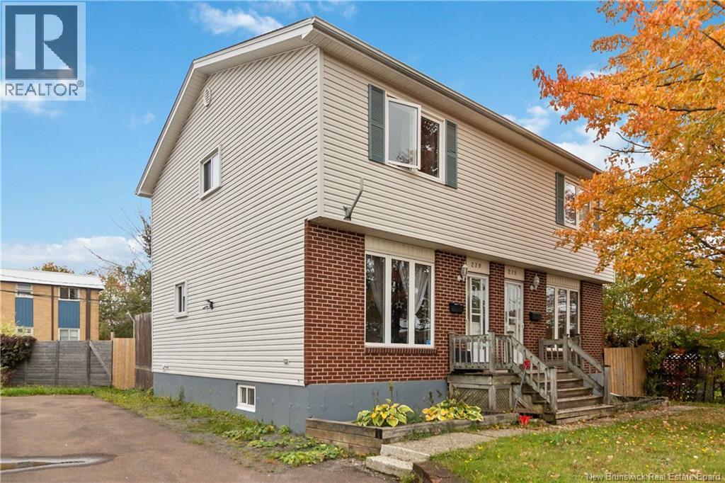275-279 Ayer Avenue, Moncton, New Brunswick  E1C 8W2 - Photo 2 - NB149021