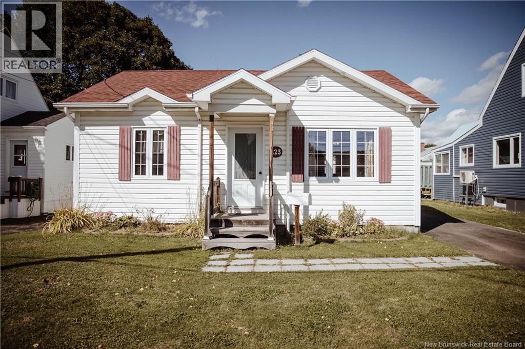 223 Dover Street, Campbellton, New Brunswick  E3N 1R5 - Photo 1 - NB148539