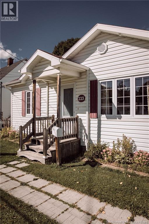 223 Dover Street, Campbellton, New Brunswick  E3N 1R5 - Photo 3 - NB148539