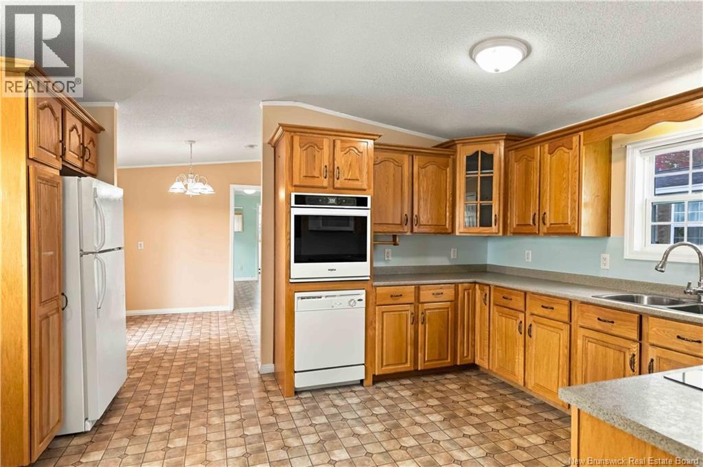 10 Northrup Crescent, Lincoln, New Brunswick  E3B 6T7 - Photo 4 - NB149040