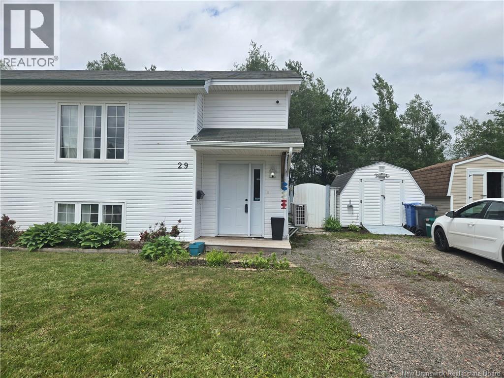 29 Thaddee Street, Dieppe, New Brunswick  E1A 6V4 - Photo 1 - NB149088