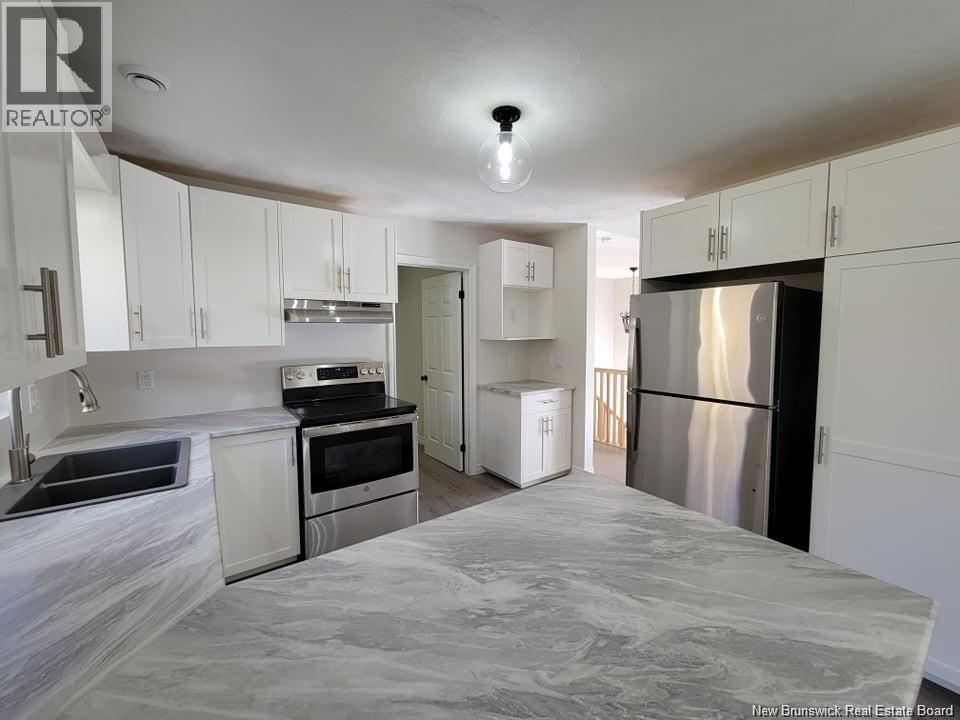 29 Thaddee Street, Dieppe, New Brunswick  E1A 6V4 - Photo 5 - NB149088