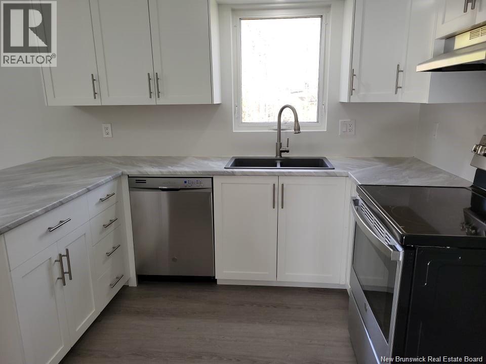 29 Thaddee Street, Dieppe, New Brunswick  E1A 6V4 - Photo 6 - NB149088