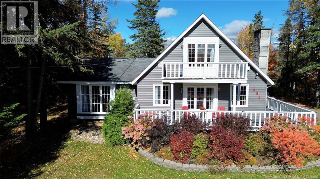954 Main Street, Grand-Sault/Grand Falls, New Brunswick