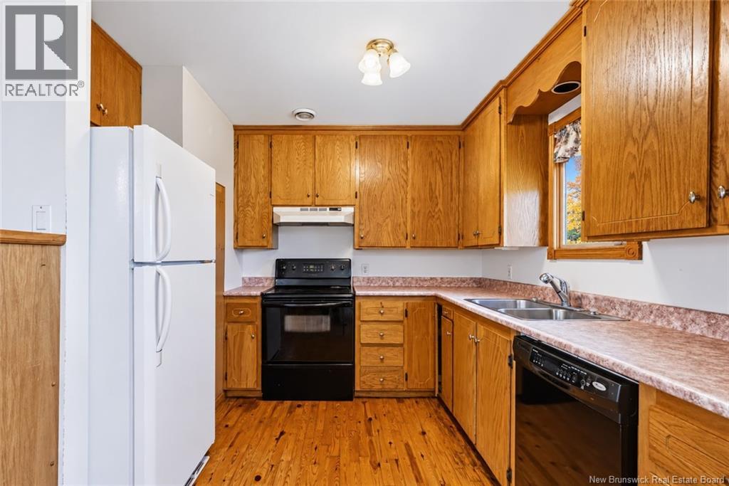 90 Frog Lake Road, Harvey, New Brunswick  E6K 2C6 - Photo 4 - NB149102