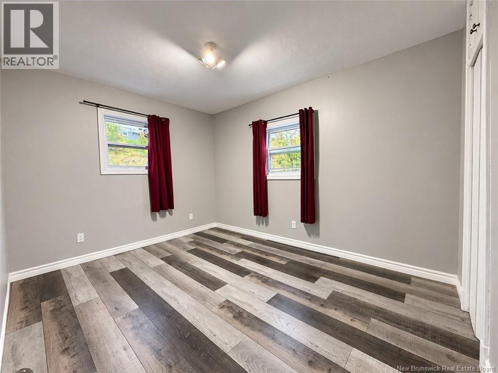 333 Victoria Street, Dalhousie, New Brunswick  E8C 2T7 - Photo 8 - NB149179