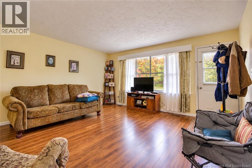 157 Main Street, Rexton, New Brunswick  E4W 2A7 - Photo 6 - NB149151