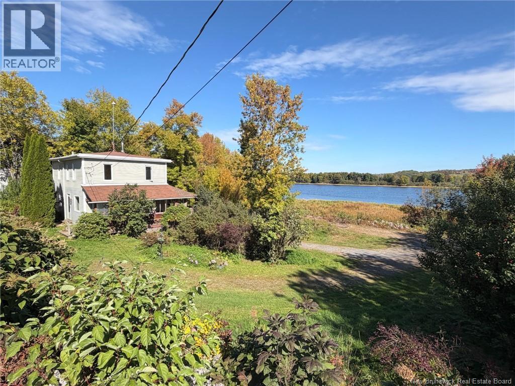 5231 Route 102, Hampstead, New Brunswick  E5M 2B5 - Photo 5 - NB149246