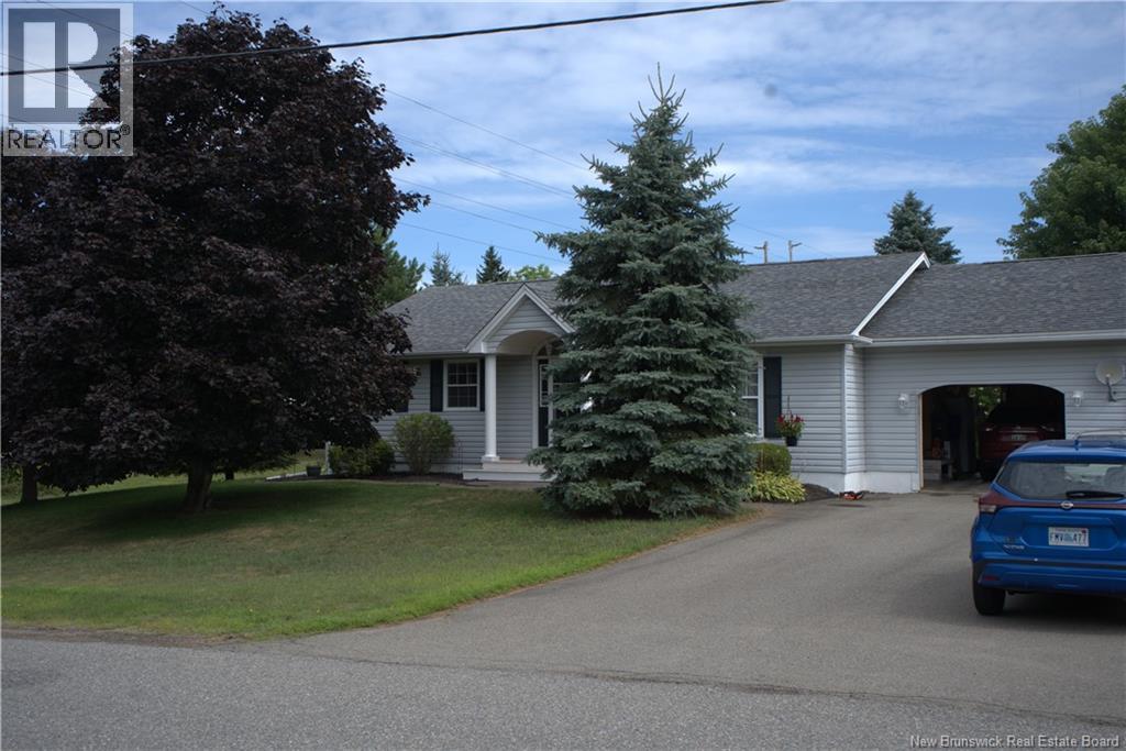 101 Law Avenue, Hampton, New Brunswick E5N 5C2 - Photo 4 - NB149279