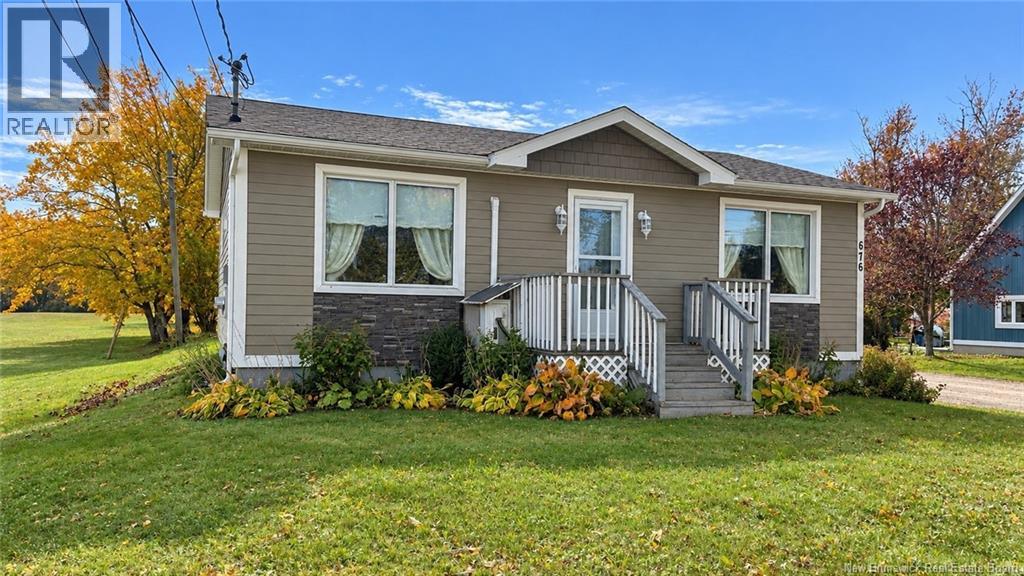 676 st-pierre o Boulevard, Caraquet, New Brunswick