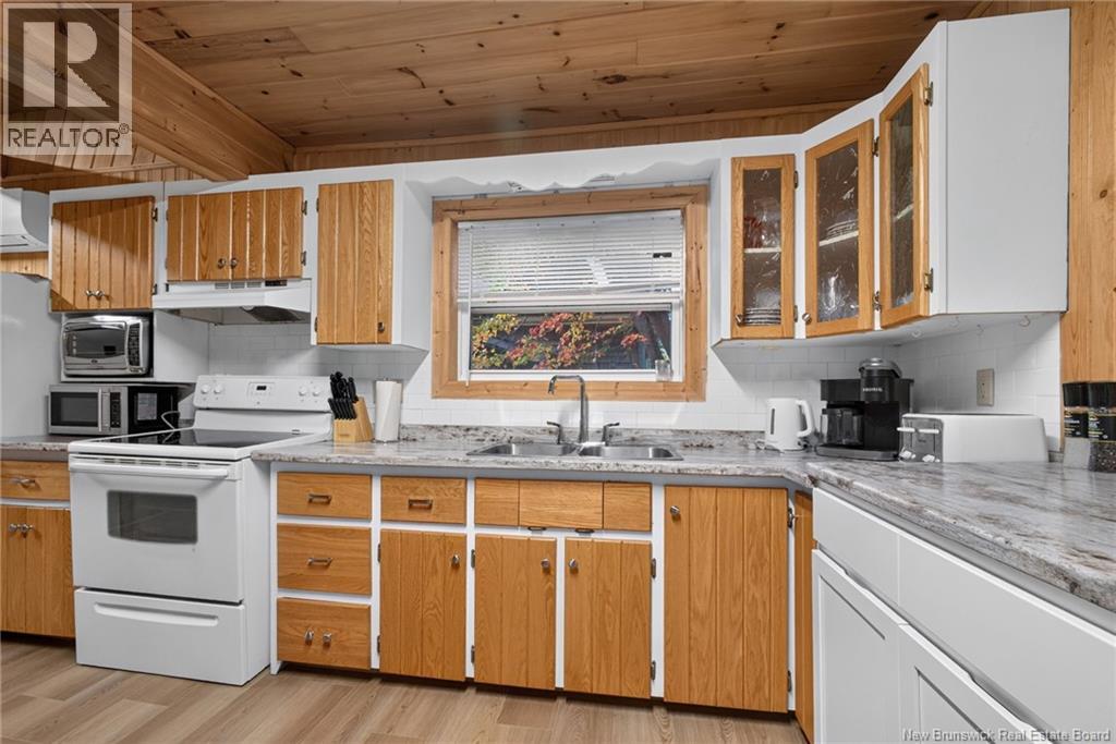 11 Redwood Avenue, Shediac, New Brunswick  E4P 4Z5 - Photo 33 - NB149348