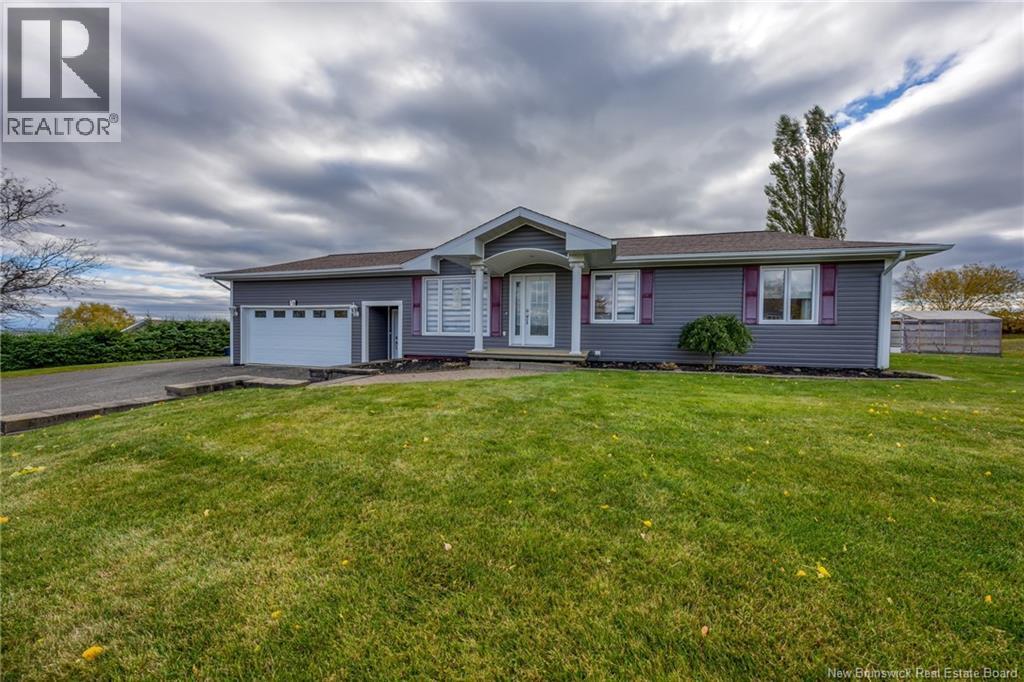 76 Rue Mcclure, Grand-Sault/grand Falls, New Brunswick  E3Y 1B2 - Photo 2 - NB149355