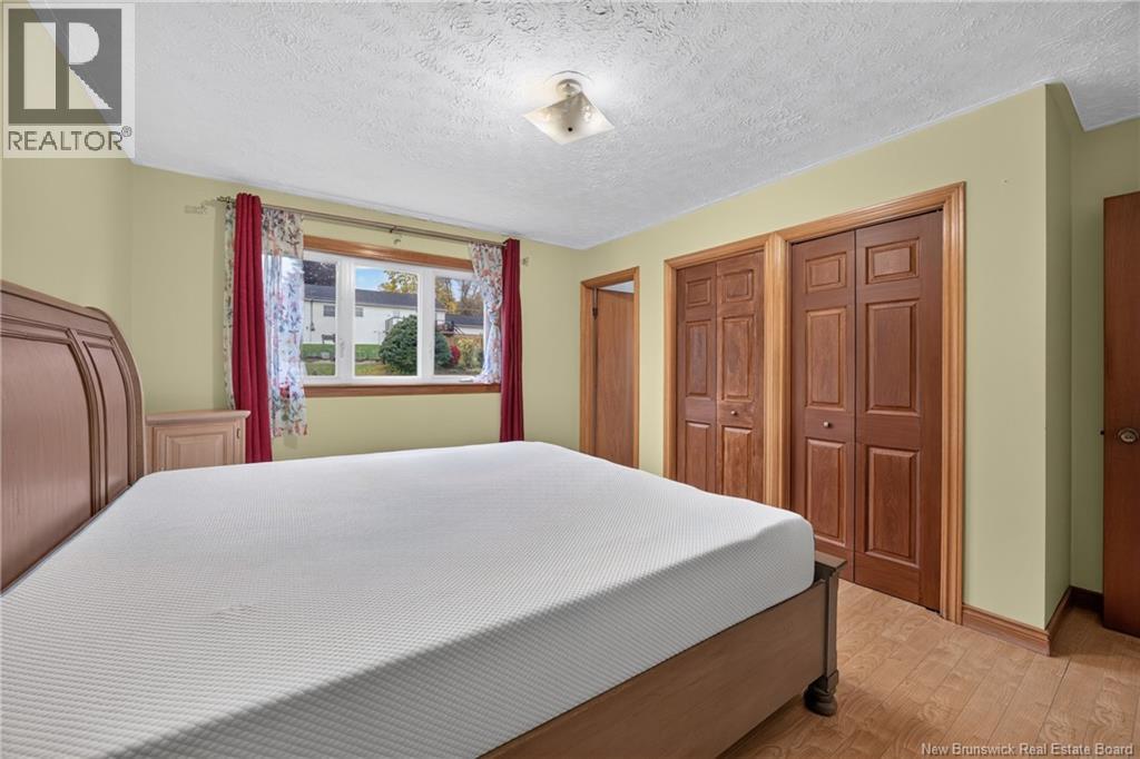 74 Talisman Crescent, Fredericton, New Brunswick E3C 1L9 - Photo 18 - NB149354