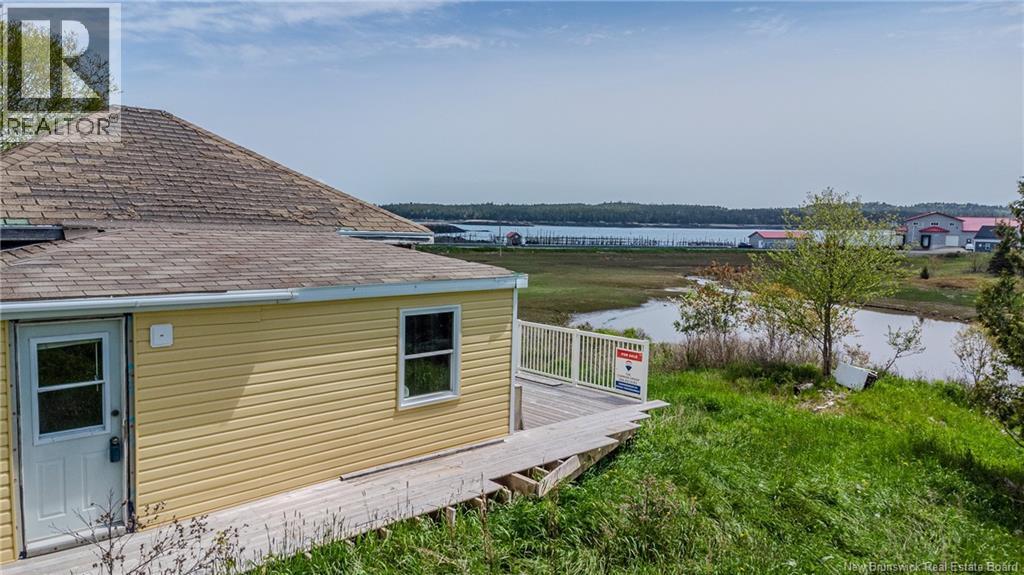 15 Fundy View Drive, Back Bay, New Brunswick  E5C 2X8 - Photo 4 - NB149399