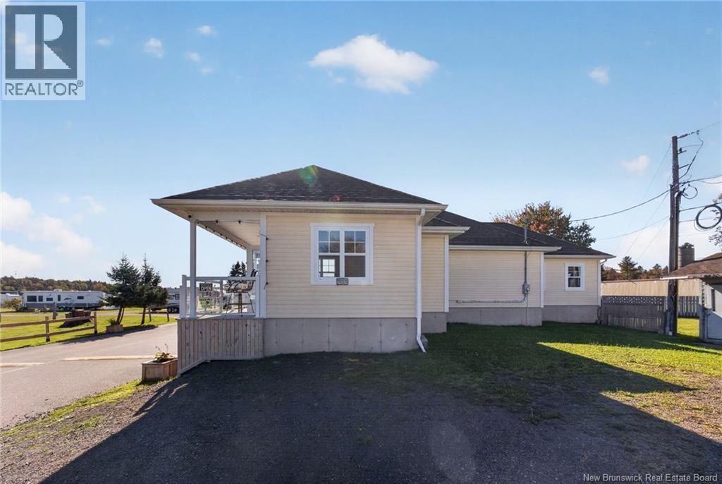 205 Main Street, Shediac, New Brunswick  E4P 2A5 - Photo 16 - NB149106