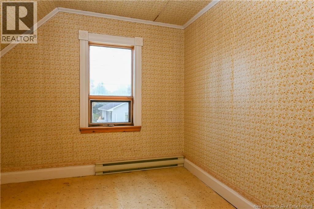 710 Saint-Pierre Ouest Boulevard, Caraquet, New Brunswick  E1W 1A1 - Photo 38 - NB149622