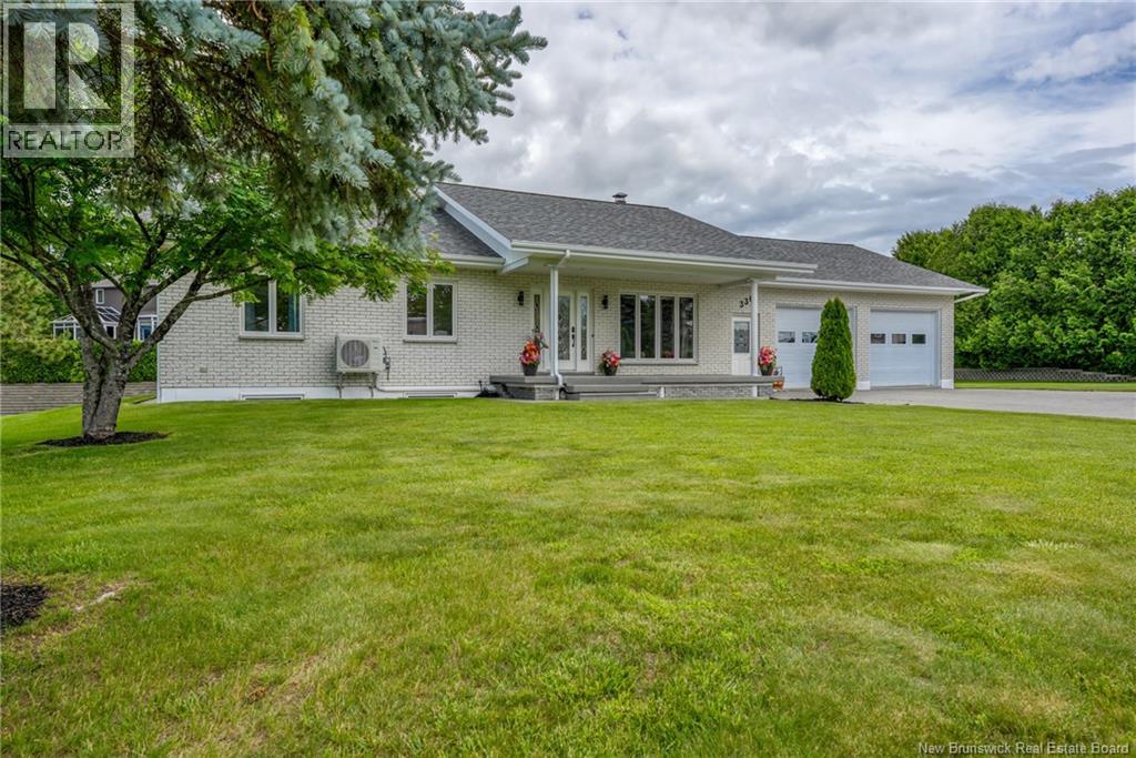 330 Guay Street, Grand-Sault/grand Falls, New Brunswick  E3Y 1E4 - Photo 3 - NB149632