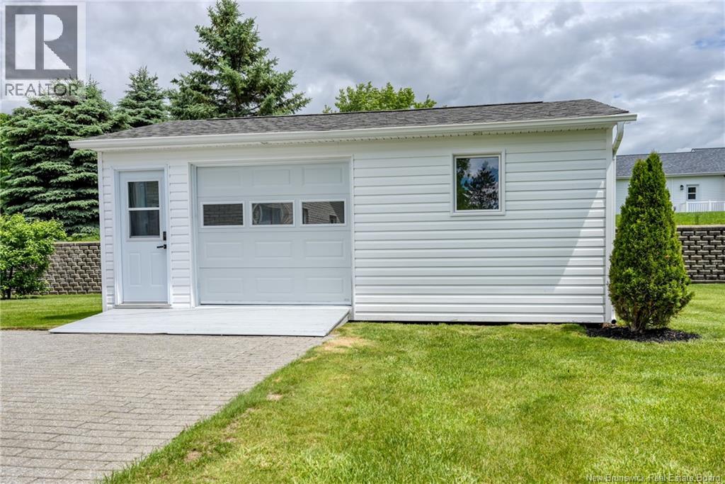330 Guay Street, Grand-Sault/grand Falls, New Brunswick  E3Y 1E4 - Photo 6 - NB149632