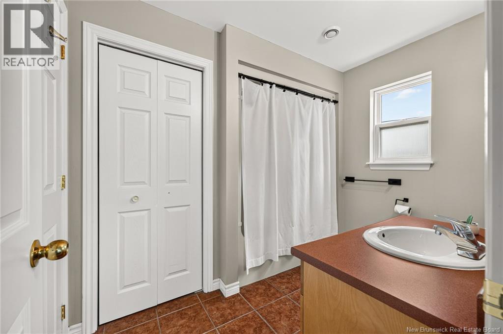 218 Glencairn Drive, Moncton, New Brunswick E1G 5N8 - Photo 23 - NB149172