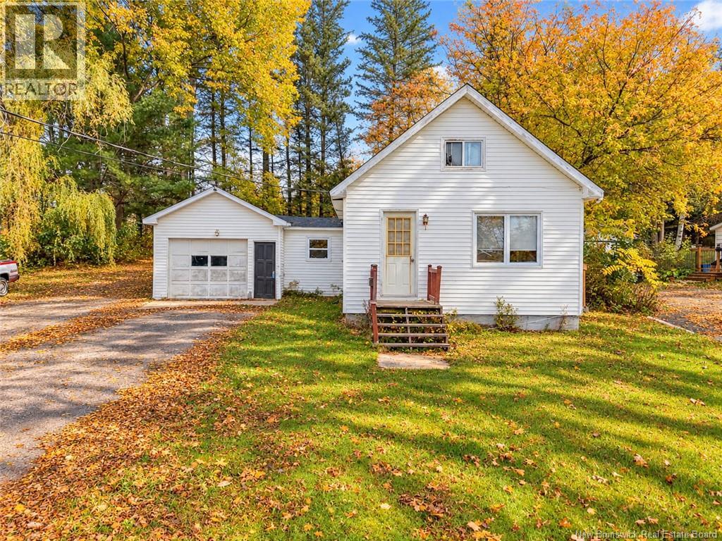 421 Canada Street, Fredericton, New Brunswick  E3A 4A5 - Photo 1 - NB149577