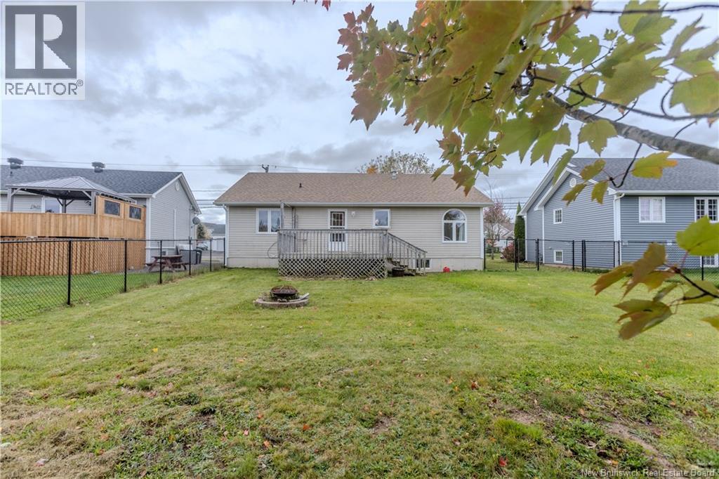 189 Bulman, Moncton, New Brunswick  E1G 4Y5 - Photo 24 - NB149525