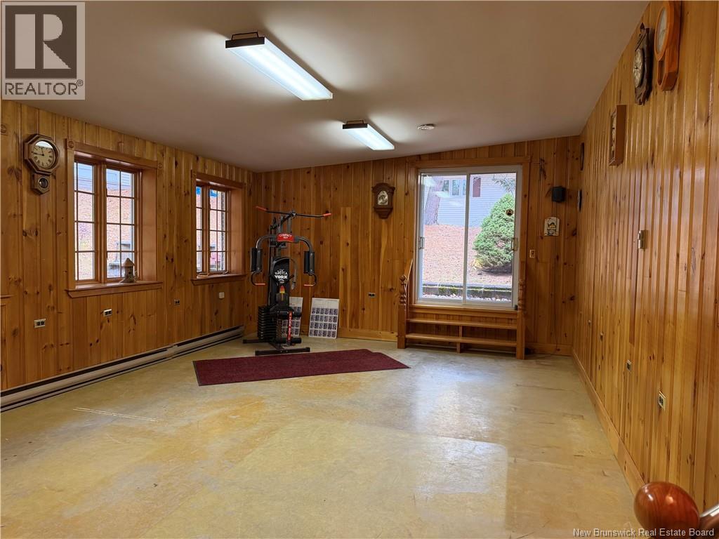 211 Bellevue Street, Edmundston, New Brunswick  E3V 2E4 - Photo 47 - NB149580