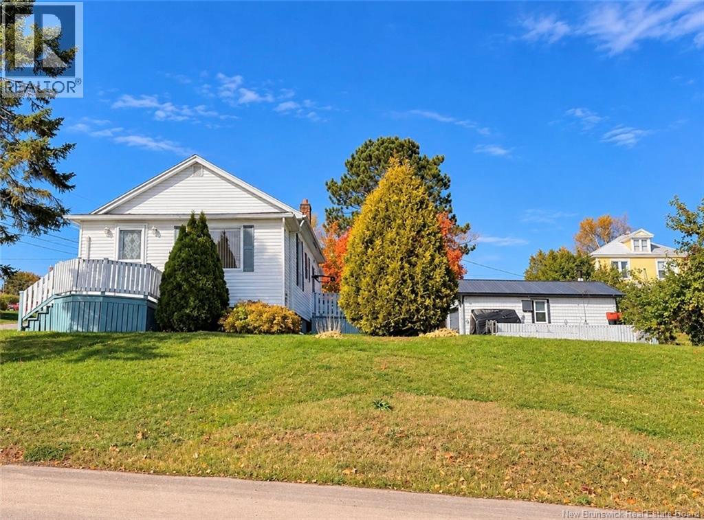 155 Melanson, Bathurst, New Brunswick  E2A 1L5 - Photo 29 - NB149636