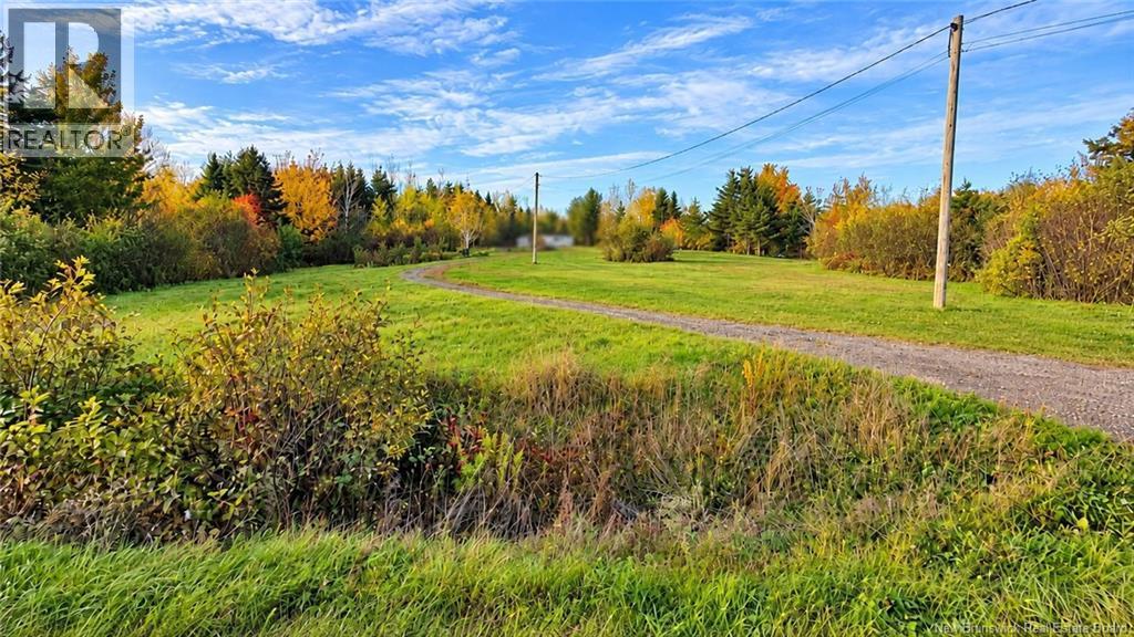 1719 Route 355, Sainte Rose, New Brunswick E1X 2W5 - Photo 2 - NB149631