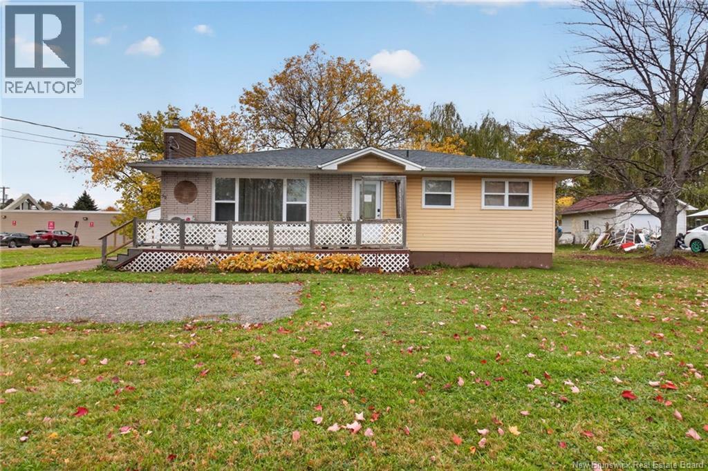 52 Boyd Street, Salisbury, New Brunswick E4J 2A4 - Photo 1 - NB149696