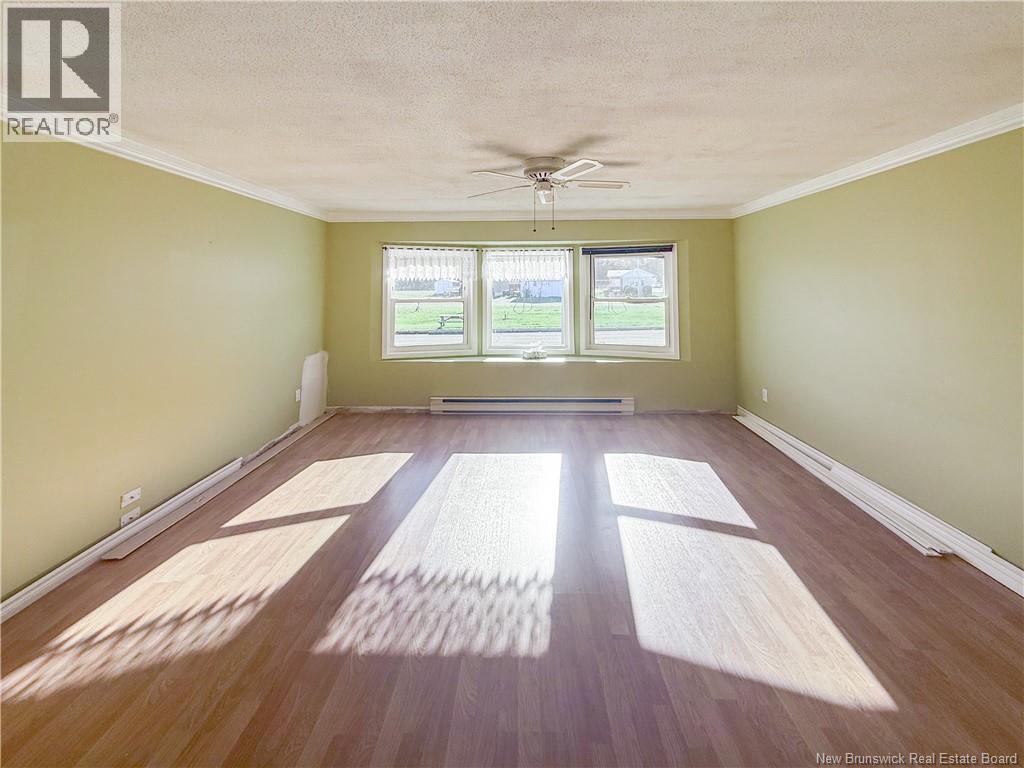 15 Mountain View Place, Campbellton, New Brunswick  E3N 3K8 - Photo 5 - NB149699