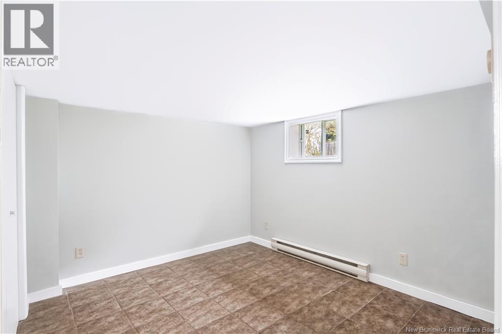 449 Canada Street, Fredericton, New Brunswick  E3A 4A8 - Photo 35 - NB149601