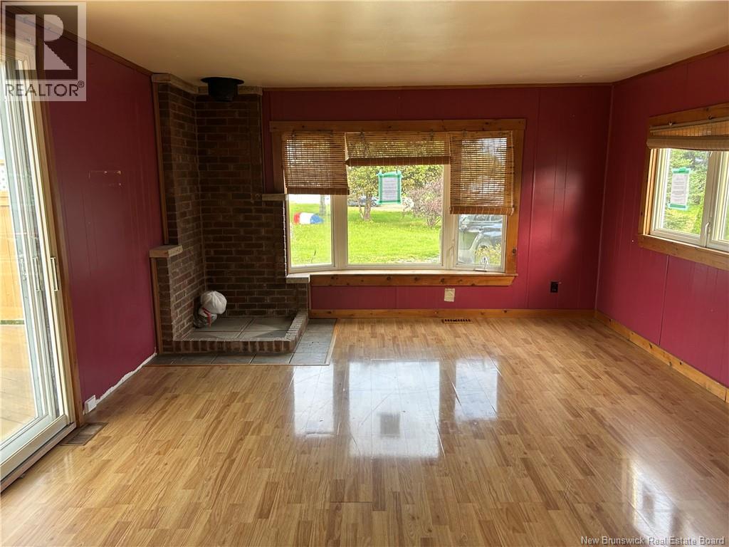 1078 Route 134, Petit-Rocher, New Brunswick  E8J 1A4 - Photo 4 - NB147823