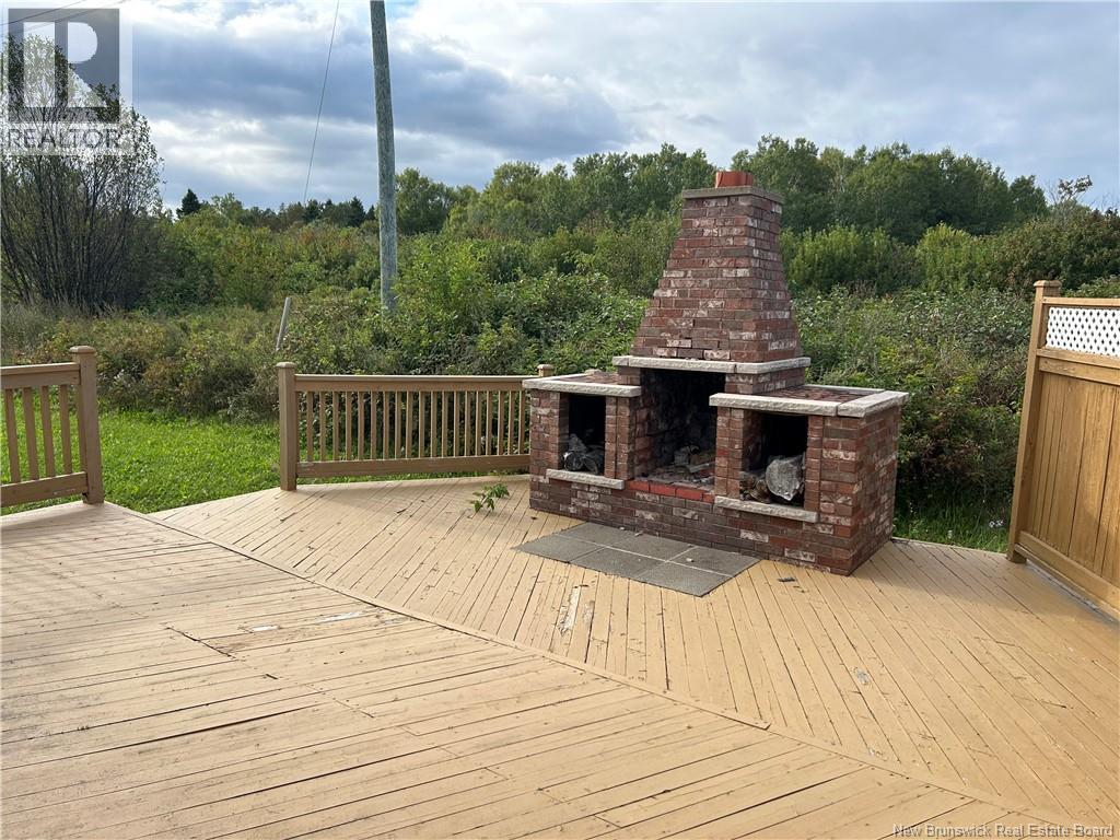 1078 Route 134, Petit-Rocher, New Brunswick  E8J 1A4 - Photo 5 - NB147823
