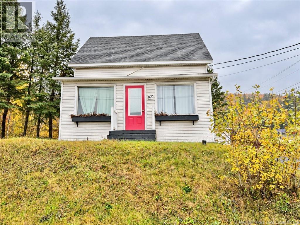 870 Canada Road, Edmundston, New Brunswick  E3V 3X3 - Photo 1 - NB149474